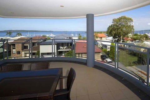 Flagship - Alta Mira - South Australia Travel 3