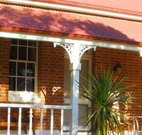 Araluen Old Courthouse Bed and Breakfast - South Australia Travel