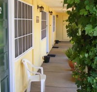 Bradman Motor Inn - South Australia Travel