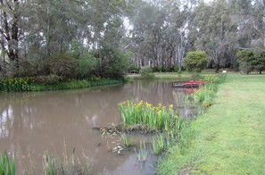 Murray Bank Holiday Units And Yabby Farm - South Australia Travel 2