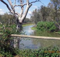 The Shanty Waterside Cottages - South Australia Travel