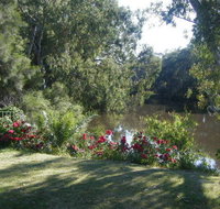 Bidgee Bankside Cottage - South Australia Travel
