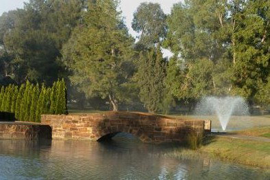 Howlong Country Golf Club & Motel - South Australia Travel 3