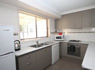 Central Court Apartments - South Australia Travel 7