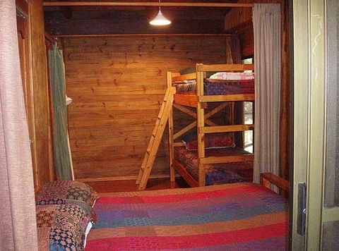 Carawirry Cabins - South Australia Travel 1