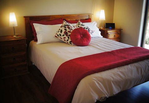 Blackthorn Hill Retreat - South Australia Travel 2
