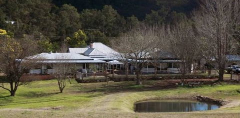 Avoca House Bed And Breakfast - South Australia Travel 0