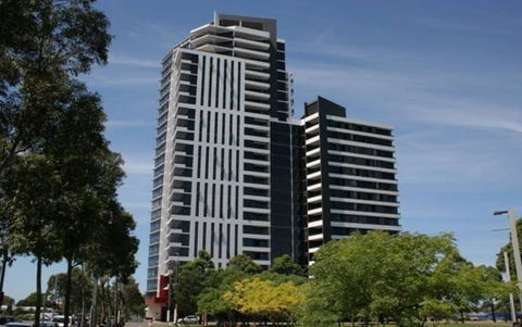 Australia Towers 19.06 - South Australia Travel 0