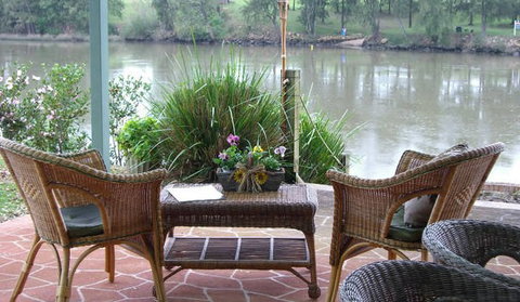A Spot On The River - South Australia Travel 5
