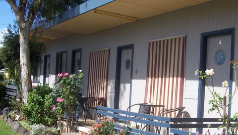 Black Stump Motel - South Australia Travel 4