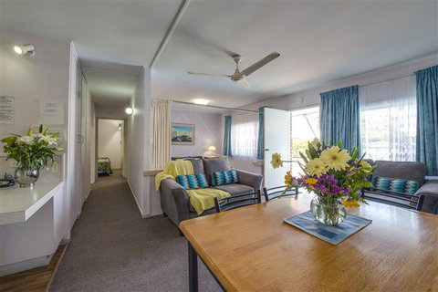 Hi-Way Units Motel - South Australia Travel 1