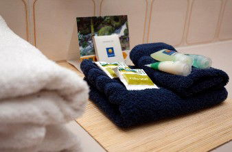 Blue Shades Motel - South Australia Travel 0