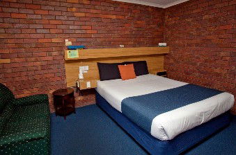Blue Shades Motel - South Australia Travel 2
