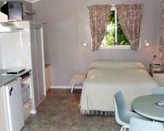 Sunlodge Oceanfront Tourist Park - South Australia Travel 0