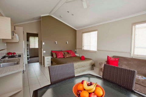 Fraser Lodge Holiday Park - South Australia Travel 2