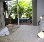 Alexander Lakeside Bed and Breakfast - South Australia Travel