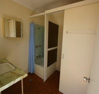 Nanango Caravan and Motorhome Park - South Australia Travel