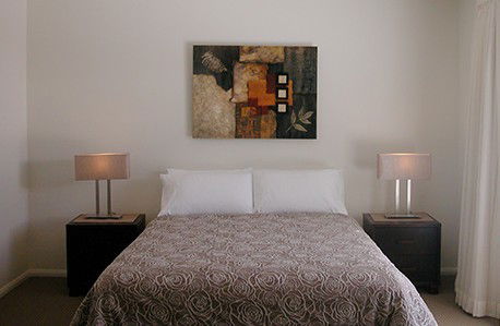 Annand Mews Serviced Apartments - South Australia Travel 1