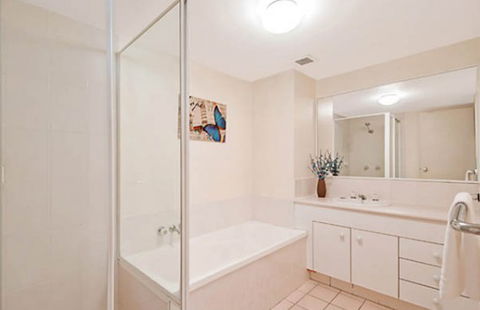 Champelli Palms Luxury Apartments - South Australia Travel 1