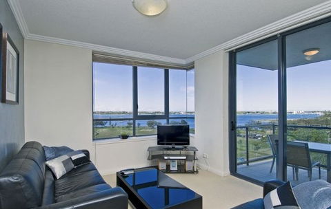 Aqualine Apartments - South Australia Travel 2