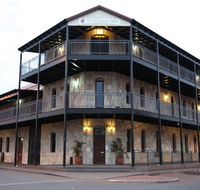 The Esplanade Hotel - South Australia Travel