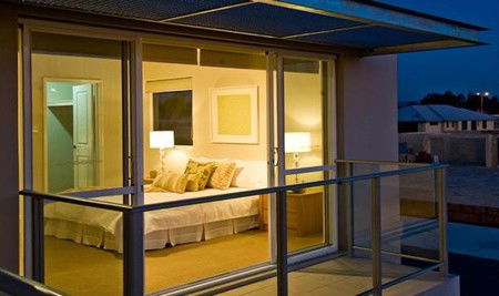 Champion Lakes Accommodation Waterside - South Australia Travel 3