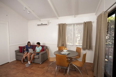 Crystal Brook Tourist Park - South Australia Travel 4