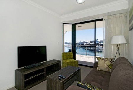 Quality Suites Crest Mandurah - South Australia Travel 3