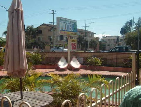 Palm Trees Motel - South Australia Travel 1