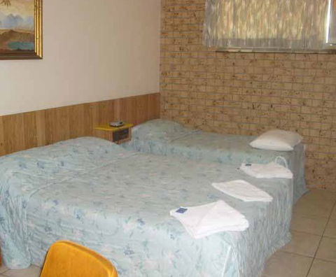 Palm Trees Motel - South Australia Travel 2