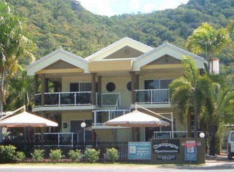 Champagne Apartments - South Australia Travel 0