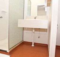 Carrington Hotel - South Australia Travel