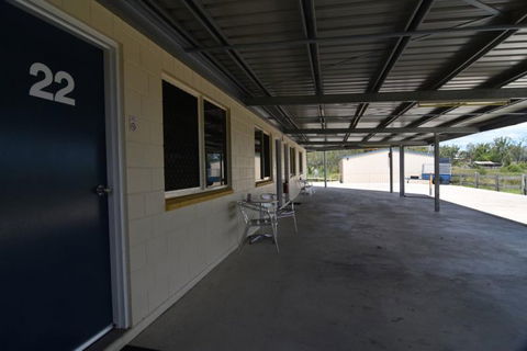 Billabong Motor Inn - South Australia Travel 6