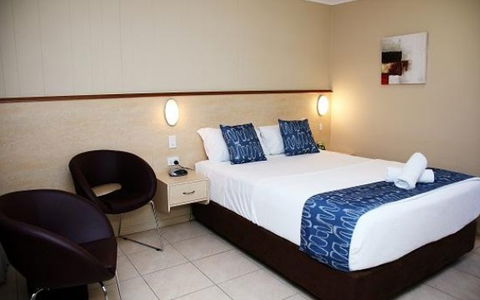 Cascade Motel In Townsville - South Australia Travel 1