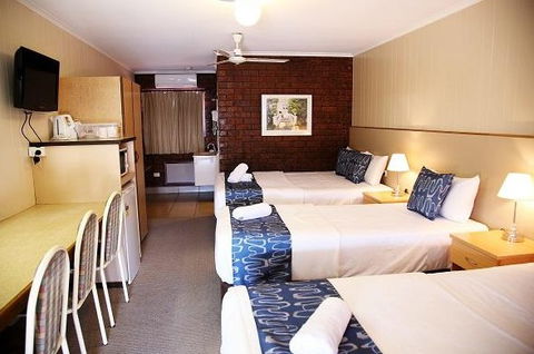 Cascade Motel In Townsville - South Australia Travel 2