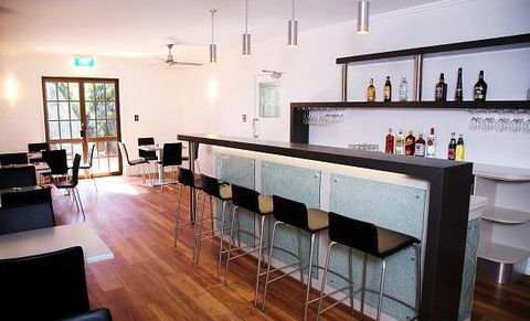 Cascade Motel In Townsville - South Australia Travel 4