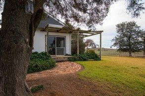 Colenso Country Retreat And Walker’s Cottage  - South Australia Travel 4