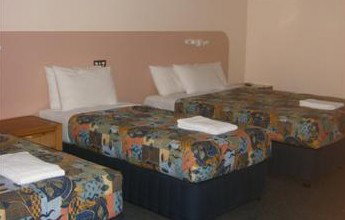 Jackaroo Motel - South Australia Travel 1