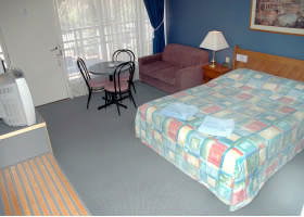 Riverboat Lodge Motor Inn - South Australia Travel 4