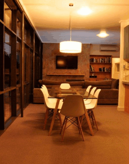 The Yarra Glen Grand Hotel - South Australia Travel 1