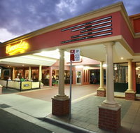 The Commodore Motor Inn - South Australia Travel