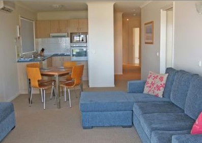 Sorrento Luxury Apartments - South Australia Travel 4