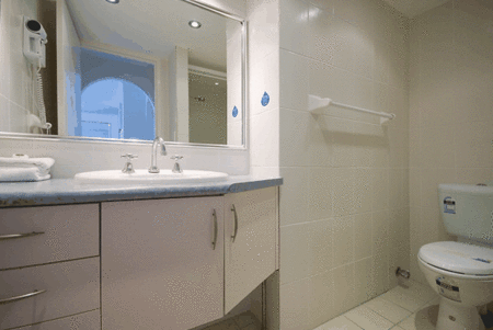 Olympus Apartments - South Australia Travel 2
