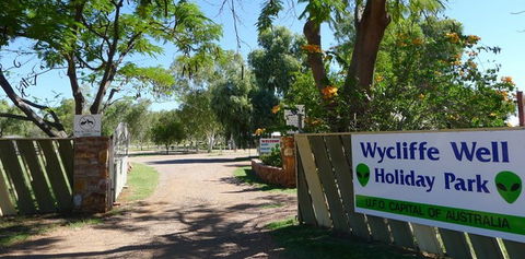 Wycliffe Well Holiday Park - South Australia Travel 3