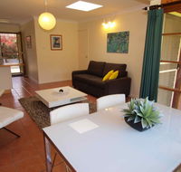 Bright Highland Valley Cottages - South Australia Travel