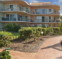 Surfside On The Beach - South Australia Travel