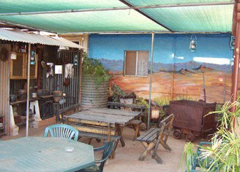 Safari Lodge Motel - South Australia Travel 0