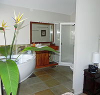 Airlie Waterfront Bed and Breakfast - South Australia Travel