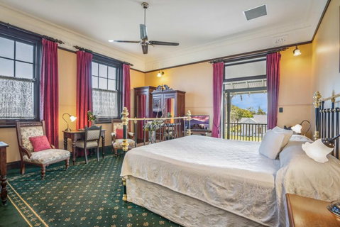 Ballina Manor Boutique Hotel  - South Australia Travel 1
