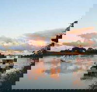 Tweed River Houseboats - South Australia Travel